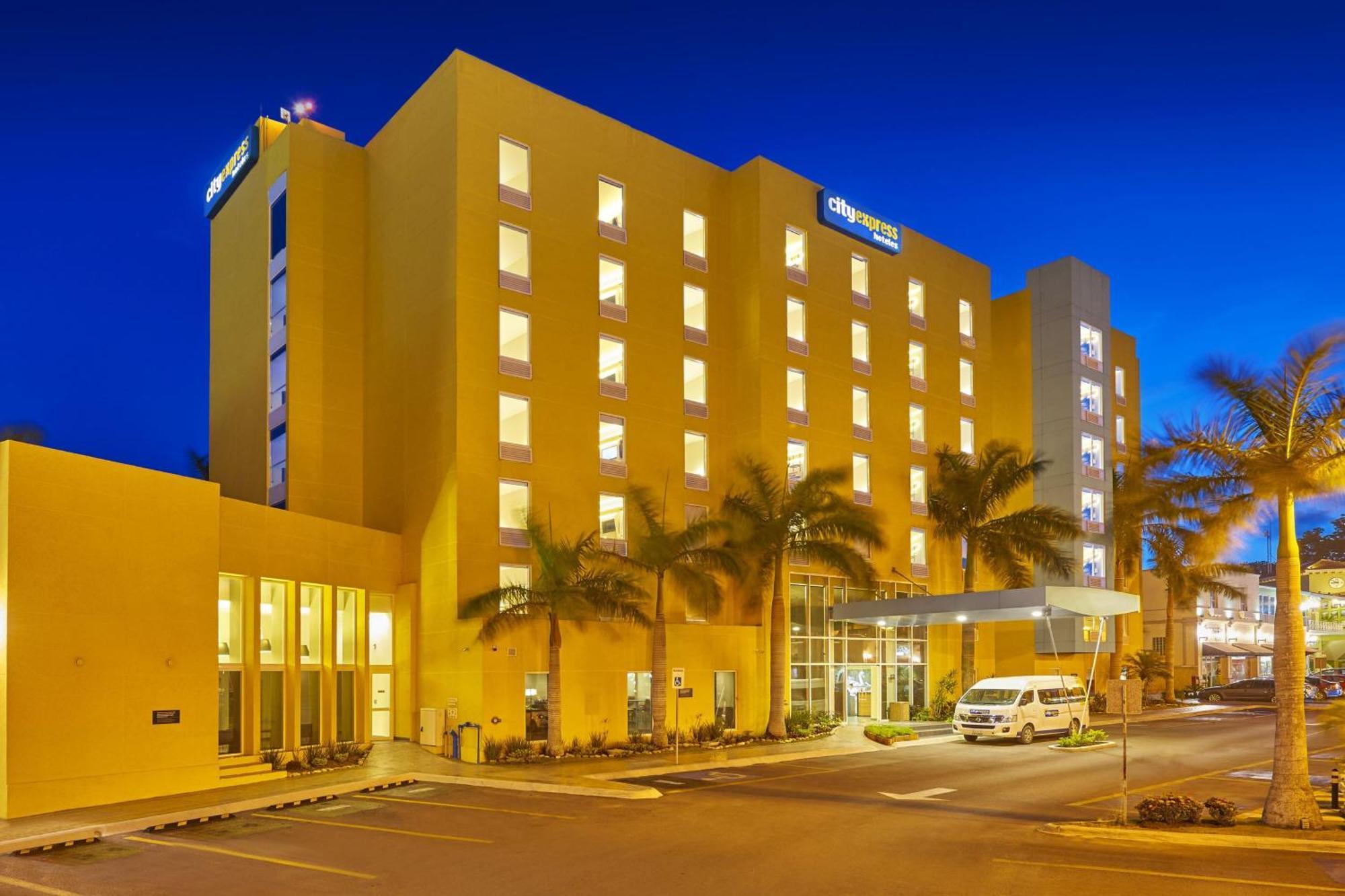 City Express By Marriott Tampico Exteriör bild